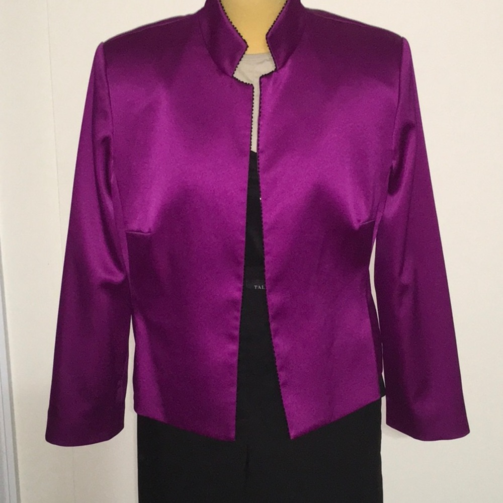 Sandra Darren jacket size 10